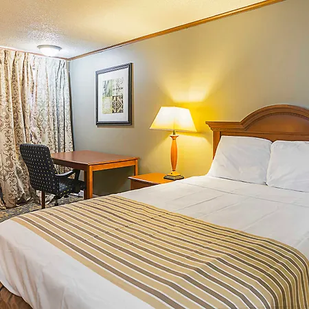 Fairbridge Inn Express Battle Creek Room photo